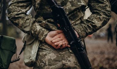 «Мотиваційні пакети»: як планують заохочувати людей йти до війська