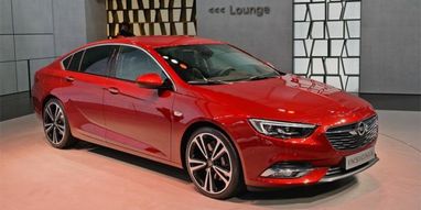 Opel показал новую Insignia (фото)