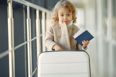 Упрощены правила вывоза детей за границу