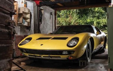 Забуту Lamborghini 1969 року продали за $1,6 млн (фото)