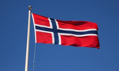 Контроль та зменшення виплат: Норвегія посилить вимоги до перебування українців