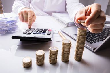 Як банки змінюють ставки за депозитами: ТОП-10 за вкладами в євро, доларах та гривні