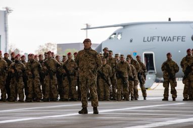 Уряд Німеччини вирішив поновити військовий облік