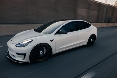 Электромобиль впервые возглавил рейтинг самых популярных новых автомобилей в Европе