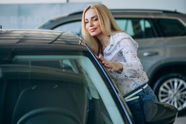 Бензиновые vs гибриды: какие авто покупали в мае 2026 года (инфографика)