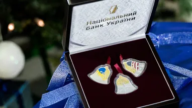 Нацбанк презентовал набор памятных монет «Щедрик — колядка дзвонів»