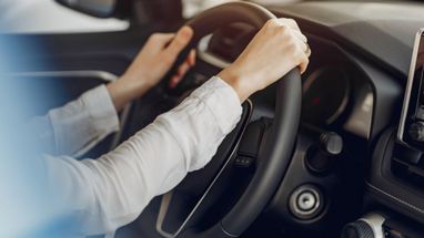 Как перерегистрировать авто, переоборудованное на ручное управление