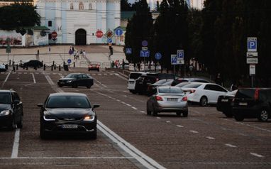 У Києві повернуть обмеження швидкості 80 км/год на окремих дорогах: опубліковано список вулиць