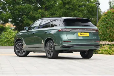 Chery представила недорогой внедорожник Amulet T10 с запасом хода 1400 км (цена и фото)