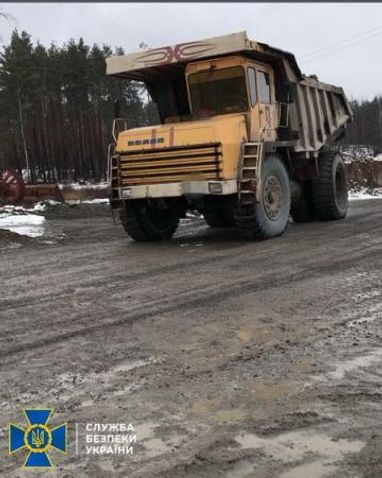 Збиток на 1,3 млрд гривень: чиновники Укрзалізниці організували незаконний видобуток граніту (фото)