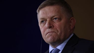 Словаччина надаватиме Україні аварійні поставки електроенергії у разі блекауту — Фіцо